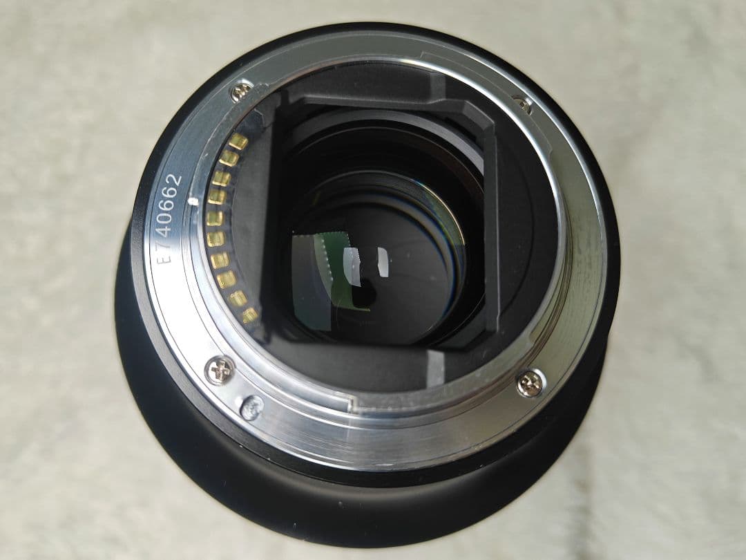 トキナー Tokina atx-m 85mm F1.8 FE Eマウント