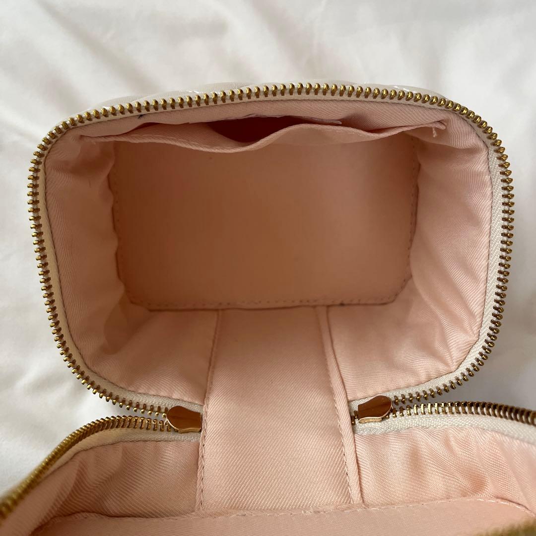 Darich キルティングスクエアミニバッグ バニティ ダーリッチ アイボリー