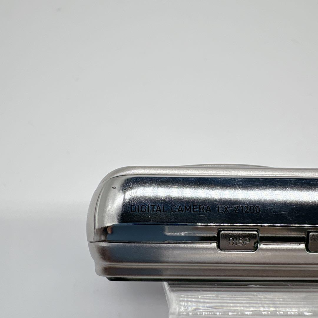 CASIO EXILIM EX-Z1200コンパクトデジタルカメラ