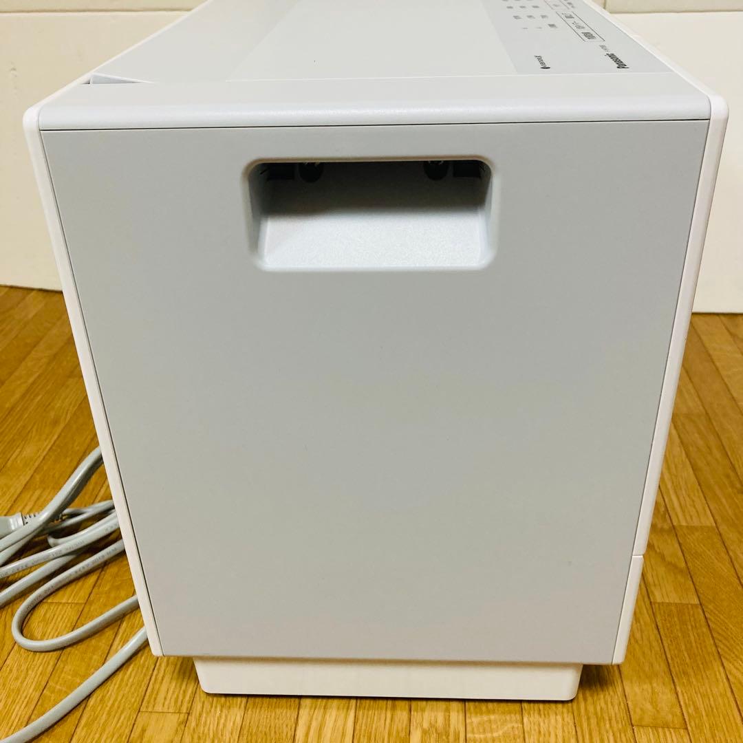 【美品】Panasonic ハイブリッド方式 衣類乾燥除湿機 F-YHTX90