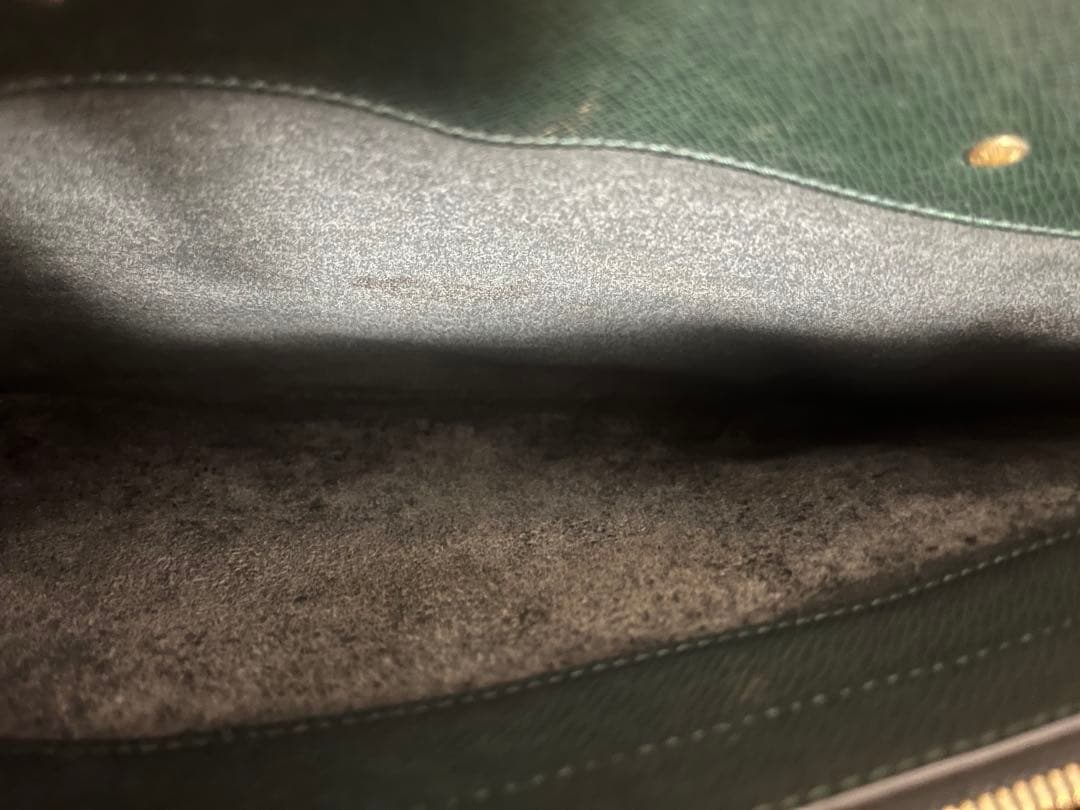 Louis Vuitton タイガ　グリーン　ビジネスバッグ