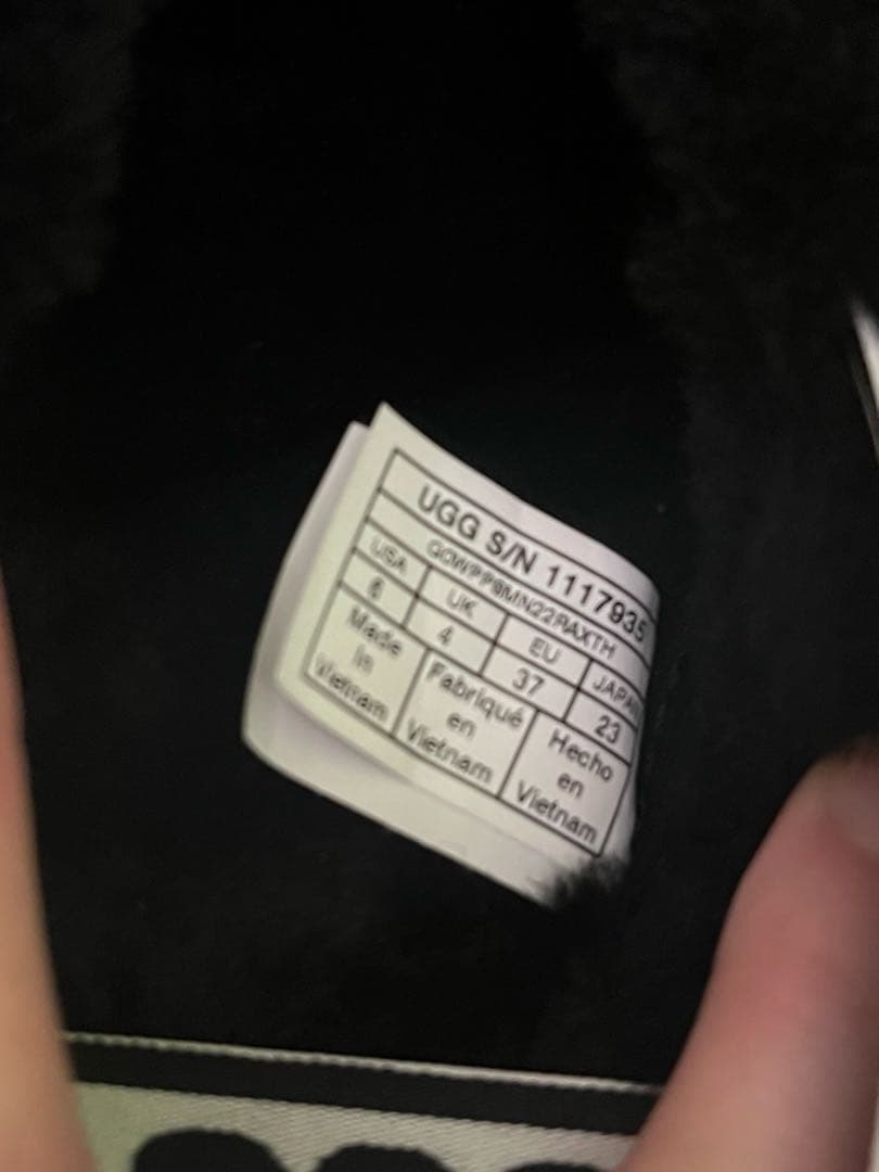 UGG 希少デザインFAB YEAH 1117935 ブラック 23cm 新品