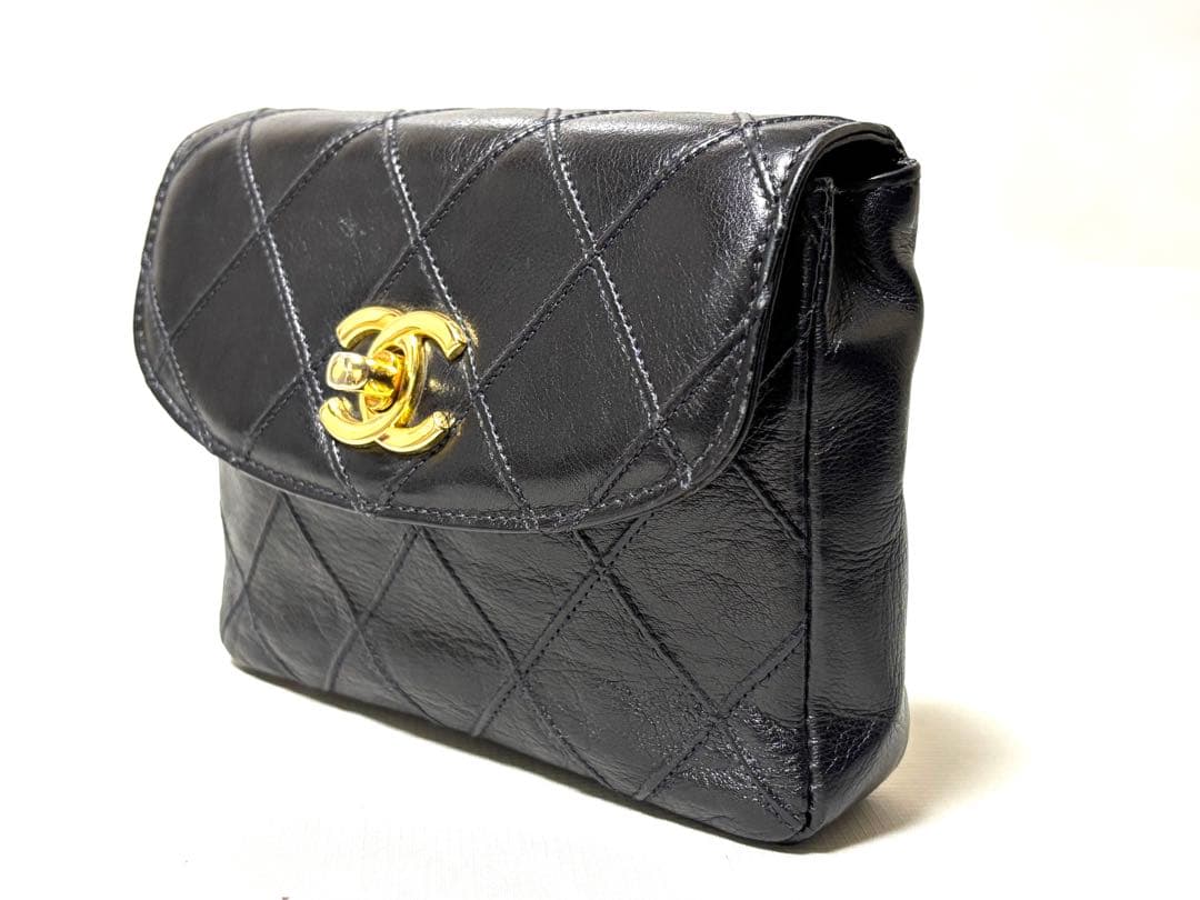 CHANELシャネルマトラッセ ウエストポーチ ベルト無し