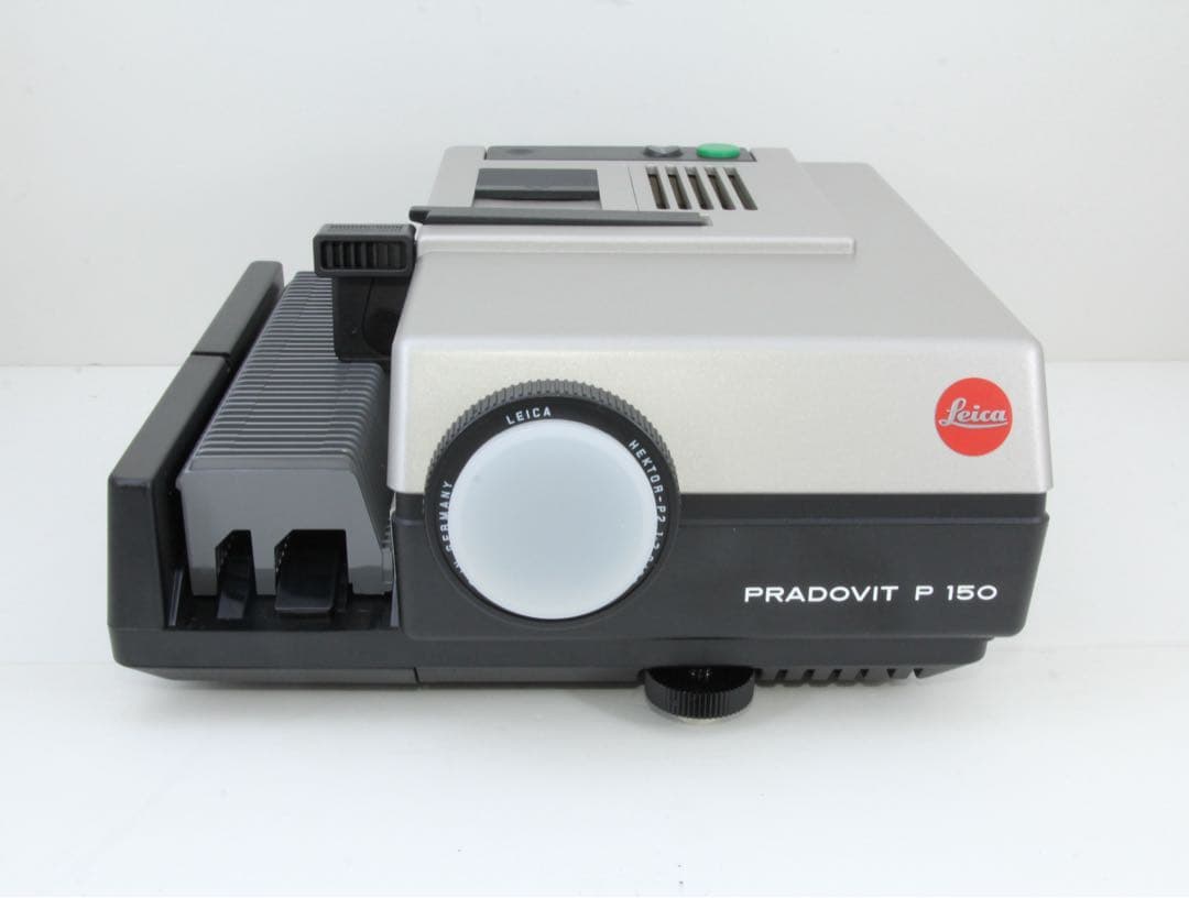 【希少♪】Leica PRADOVIT P 150 スライドプロジェクター♪