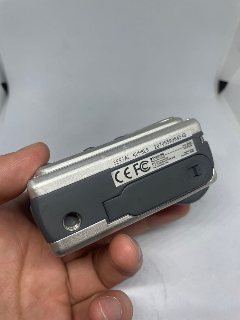 Polaroid PDC-210 2.1メガピクセルデジタルカメラ 通電確認