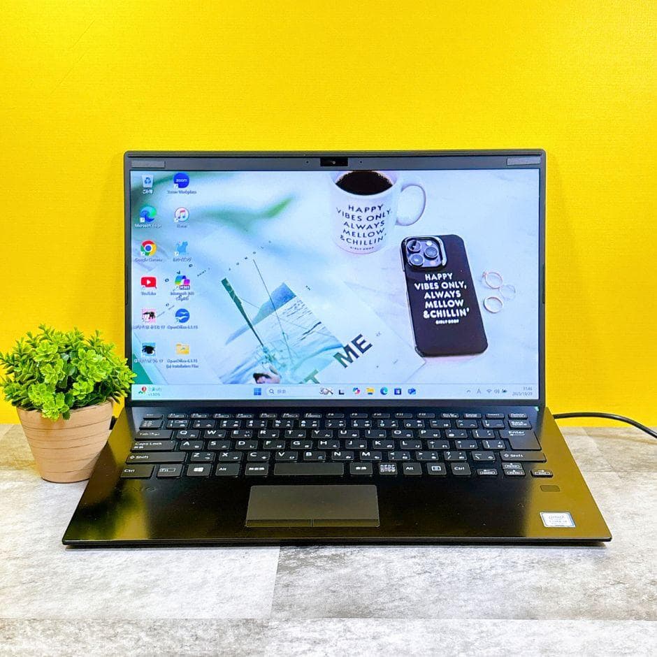 小型軽量❣サクサク快適SSD✨Win11 カメラ付きノートパソコン SSD 薄型