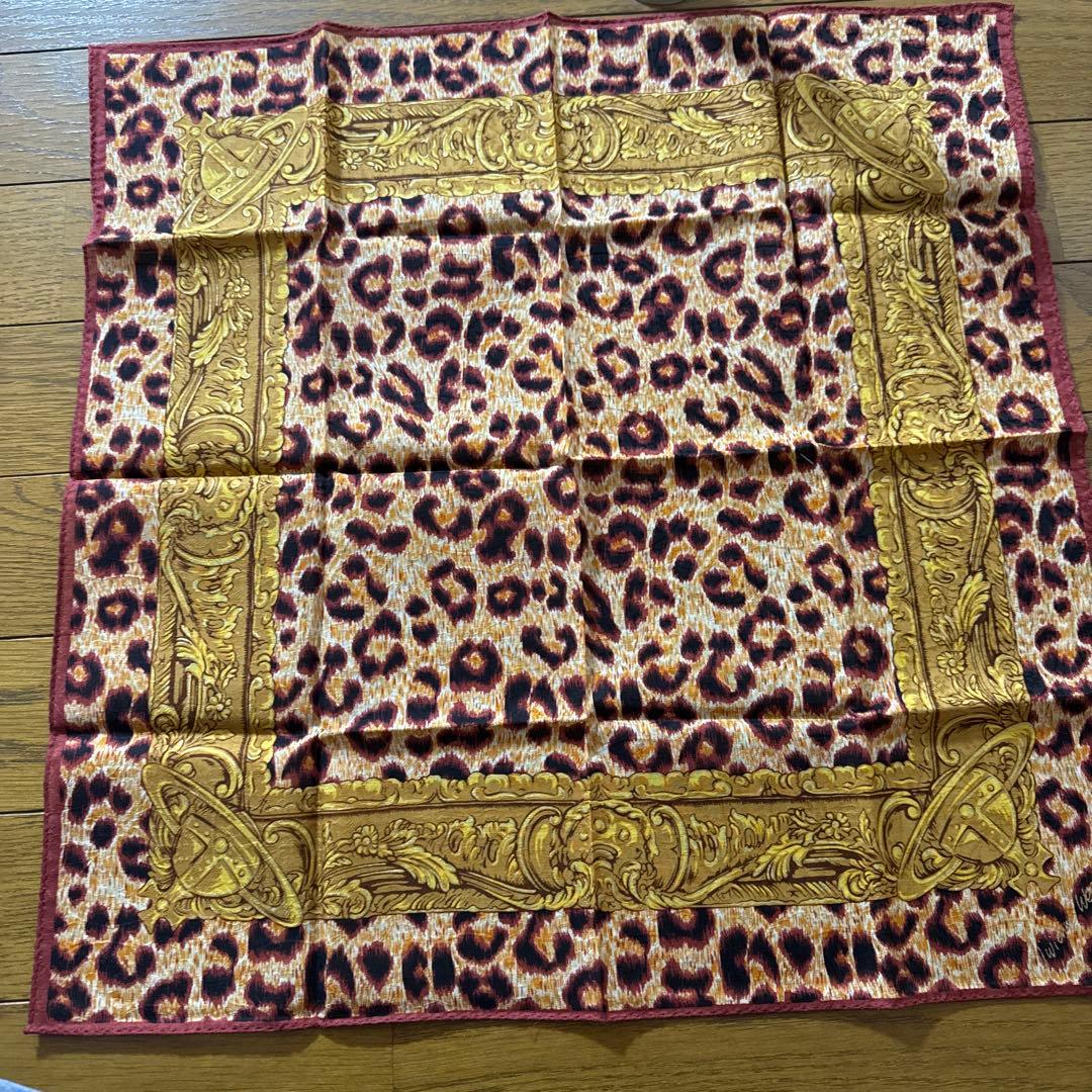 Vivienne Westwoodレオパード柄ハンカチ 3色セット