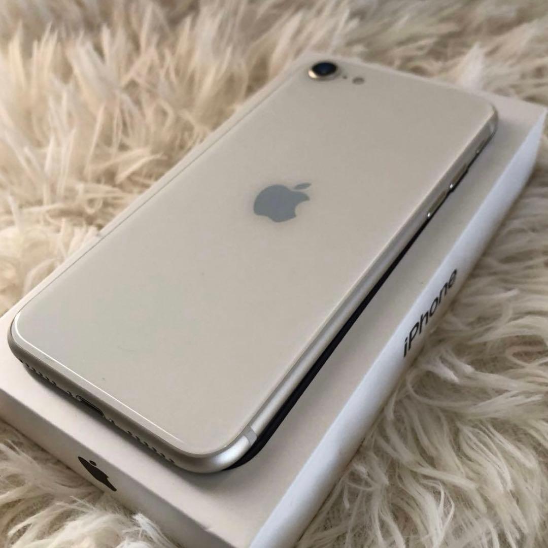 【12/31販売終了】iPhone SE3 128GB SIMフリー
