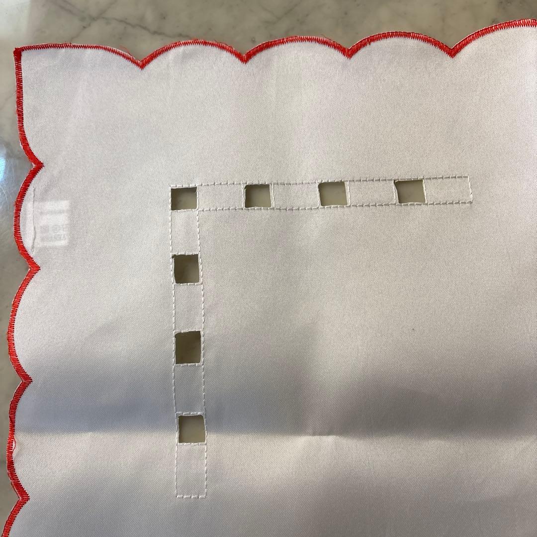 新品未使用品　フランス　テーブルクロス　うさぎ　Pâques イースター