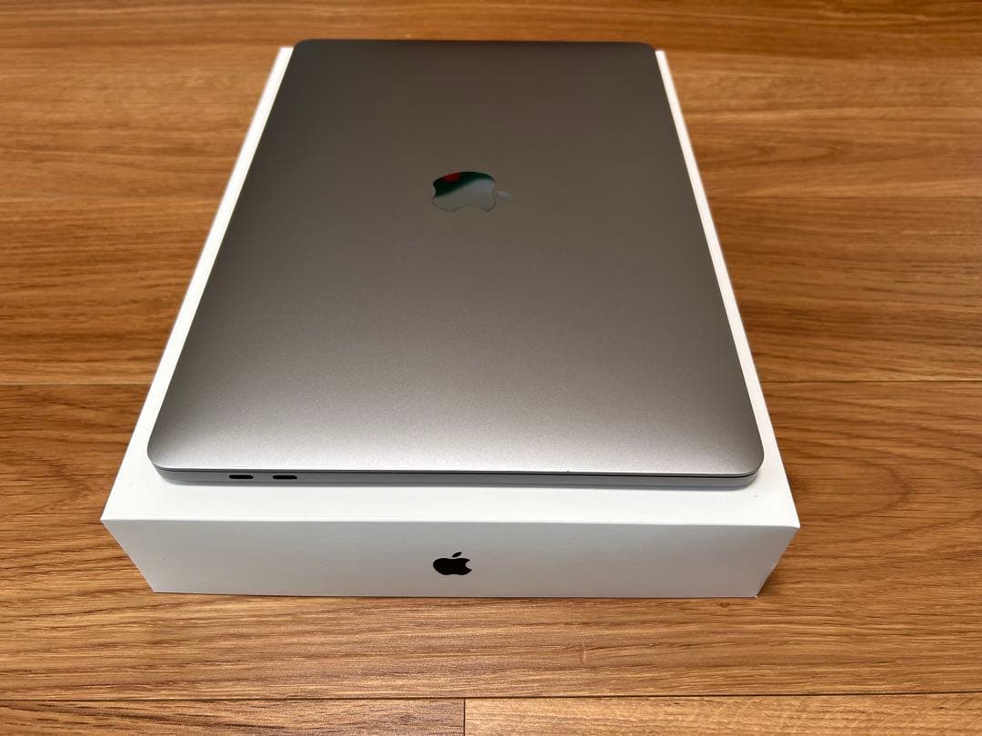 MacBook Pro 13インチ 2019 スペースグレー