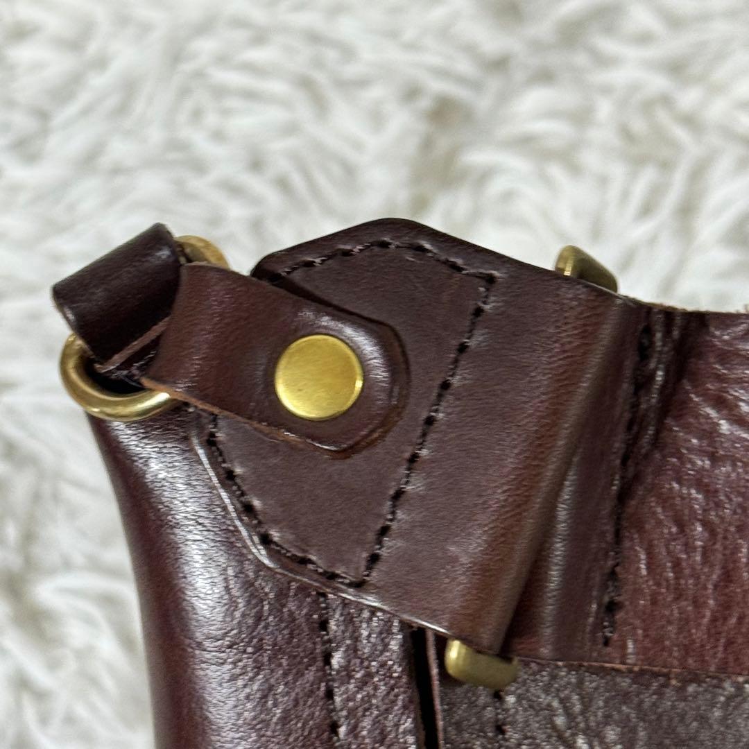 未使用級✨LONA ロナ　MILI ミリ　ボディーバッグ　ブラウニー　レザー