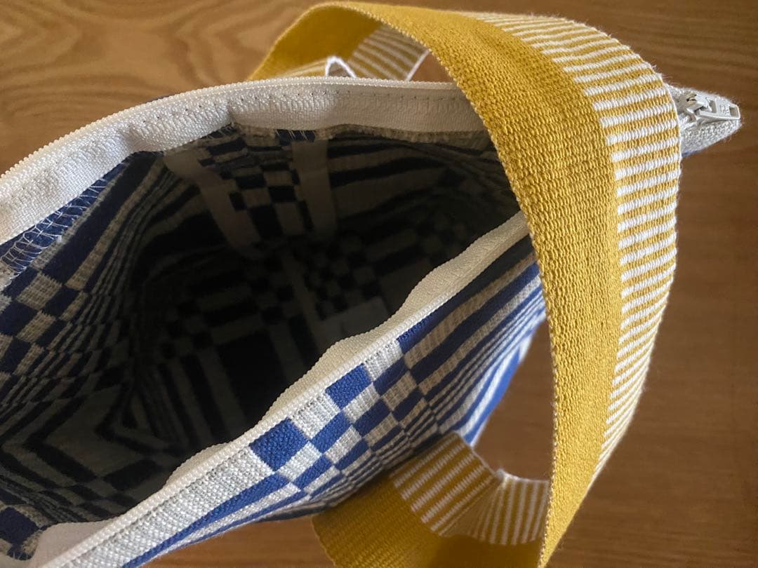 JOHANNA GULLICHSEN（ヨハンナ グリクセン）テトラバッグ ブルー