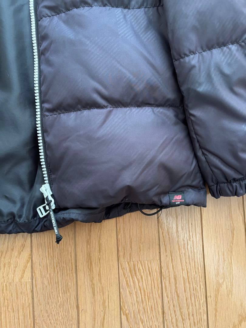 フード付き ダウンジャケット（袖脱着式）