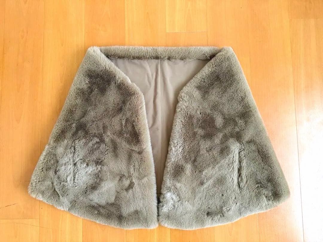 【未使用！】JENNE リッチボリュームファーケープ