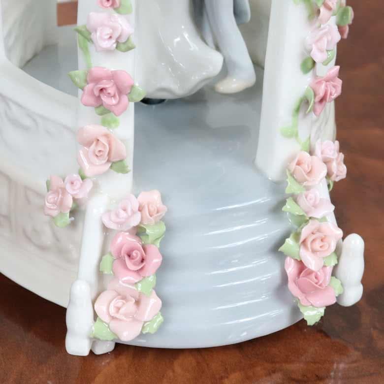 オルゴール ガゼボ 陶磁器 名曲 カーペンターズ 愛のプレリュード