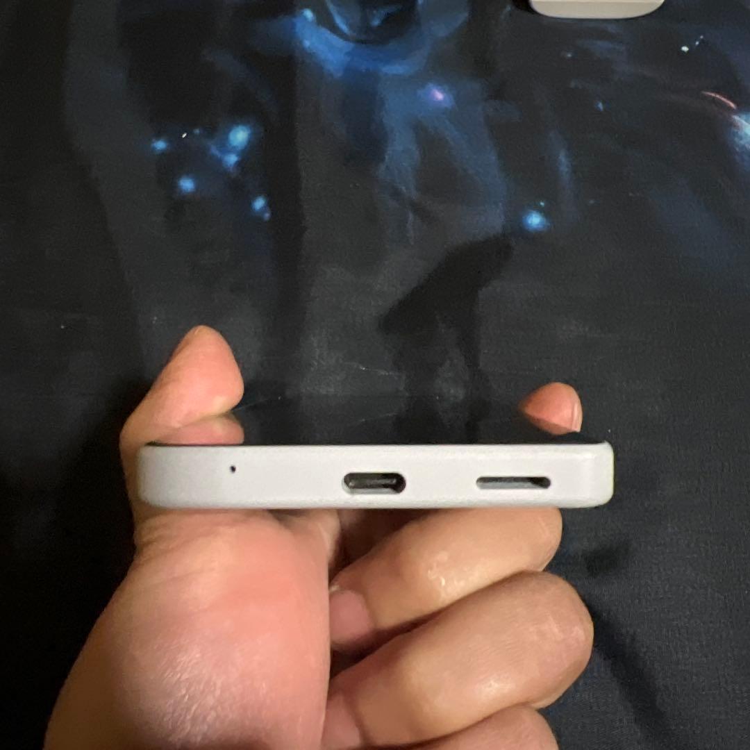 スマートフォン本体 SONY XPERIA SOG08