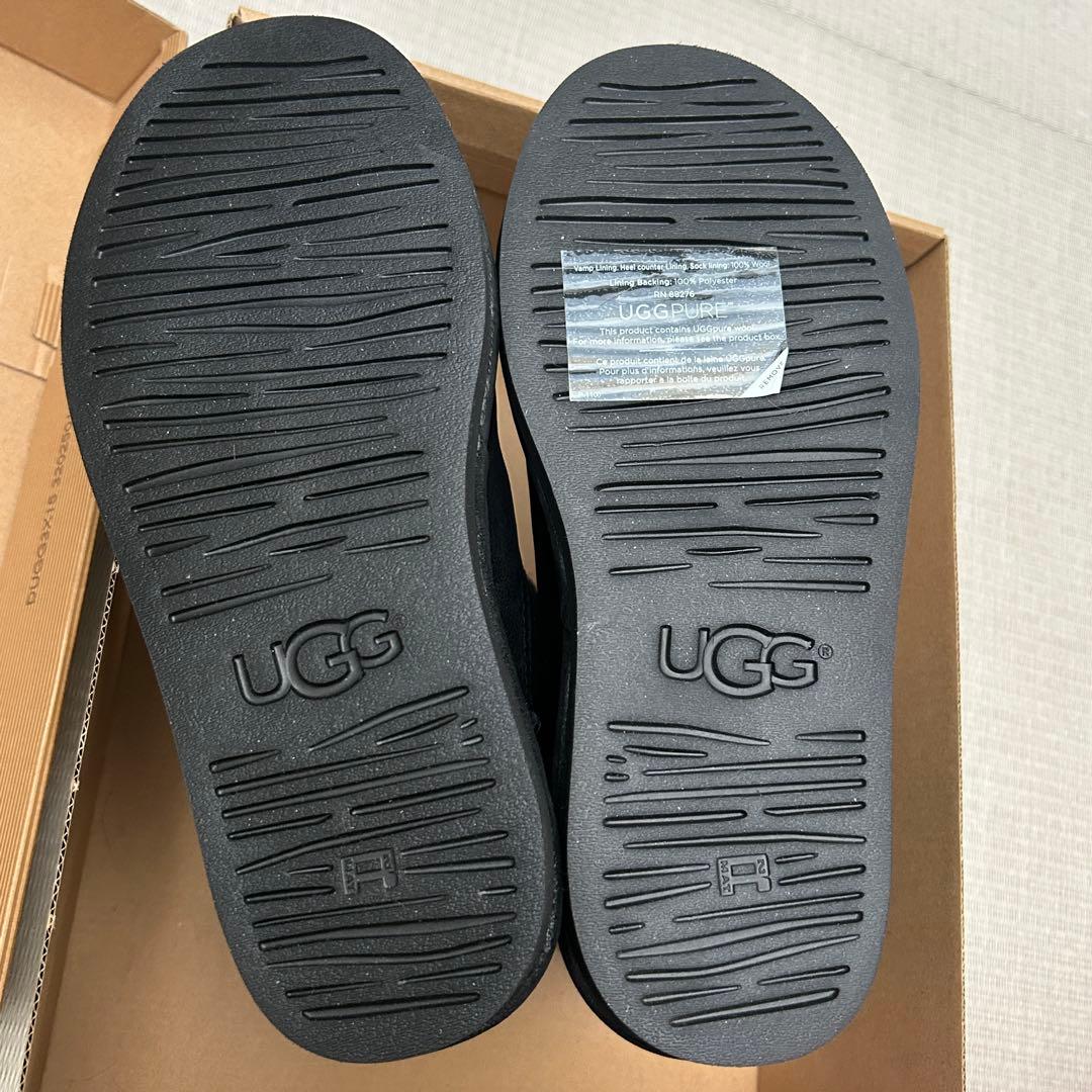 新品未使用 UGG W SEQUOIA ブラック アグ　セコイア ブーツ