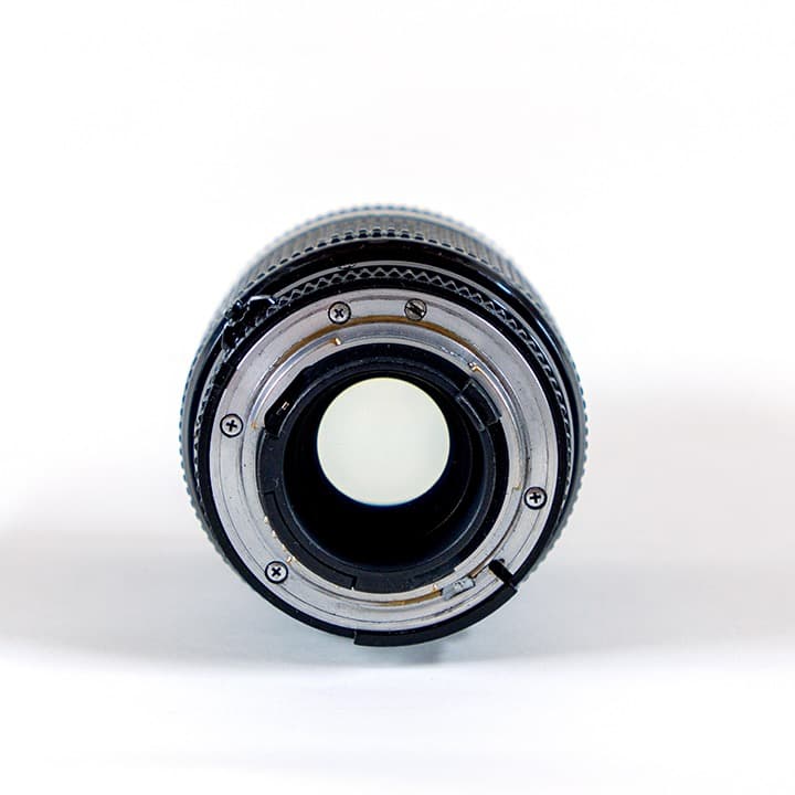 35-70mm f/2.8 ズームレンズ