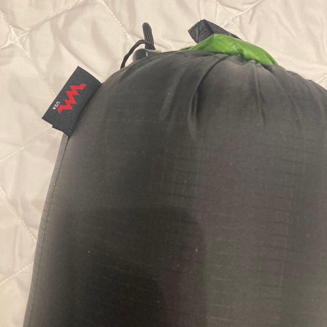 ウエスタンマウンテニアリング バーサライト グリーン ダウンシュラフ 60サイズ