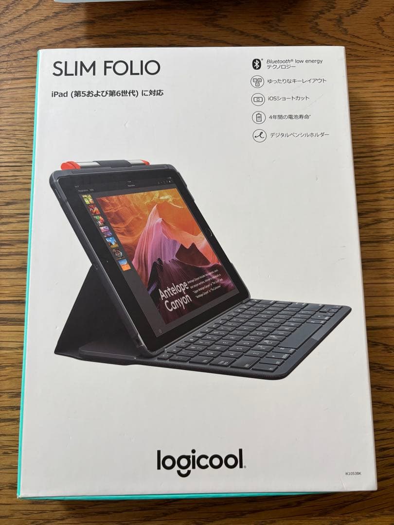 iPad 第6世代 128GB SIMフリー Logicoolキーボード