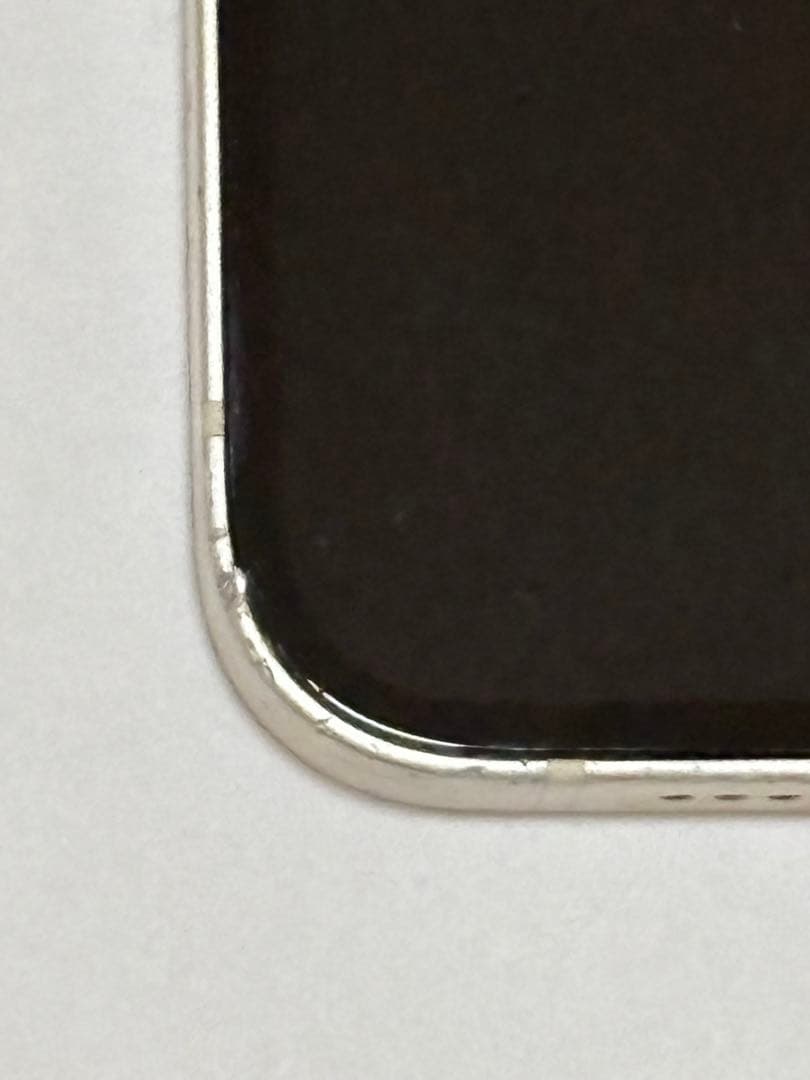 【即購入可能】iPhone13 128GB スターライト バッテリー残量85%