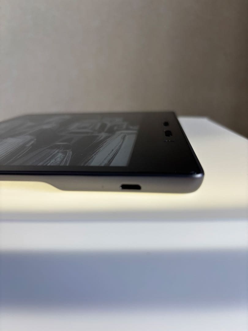 Kindle Oasis 第10世代 32GB 広告なし カバー・フィルム付き