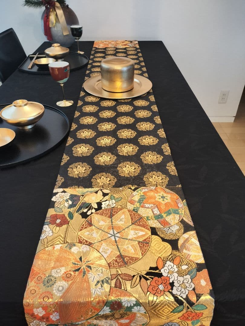 A745高級‼️ひな祭り‼️手毬模様‼️袋帯テーブルランナー2m16cm