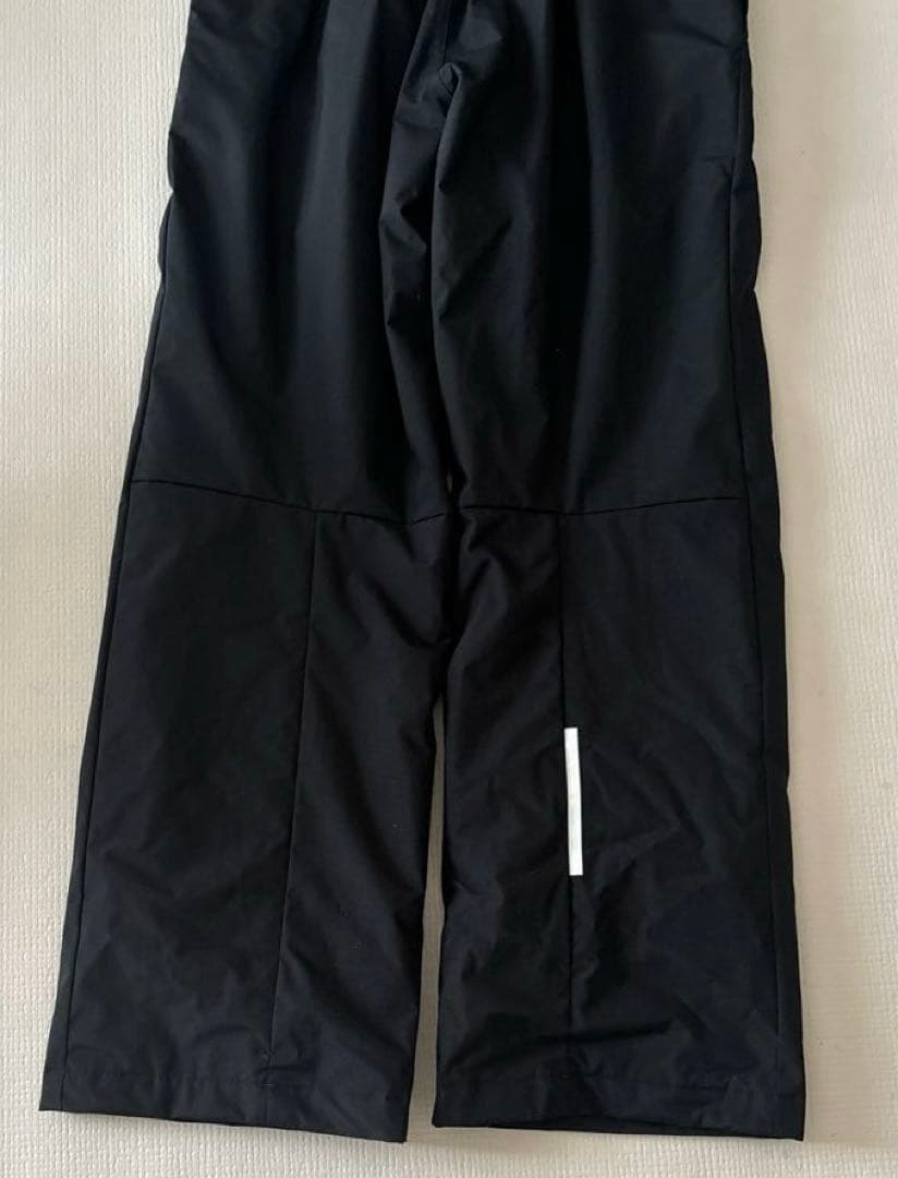 DESCENTE 子ども用スノーボードウェア 上下セット 黒蛍光イエロー 160