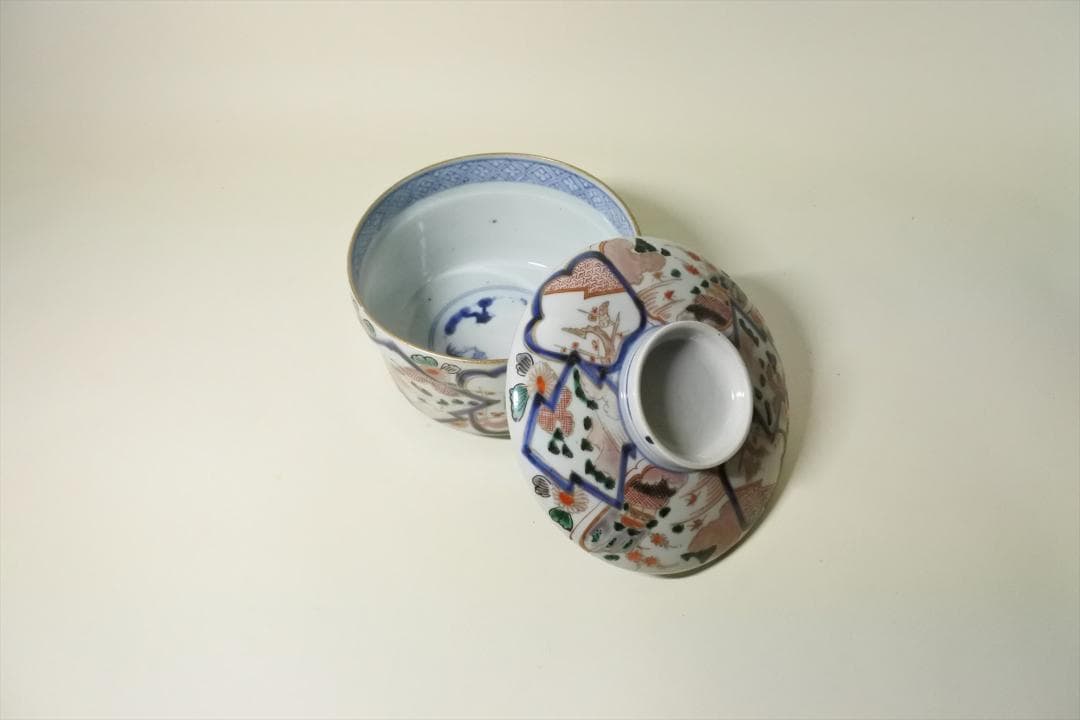 江戸中期～後期　伊万里　色絵　蓋物　骨董品　アンティーク　g