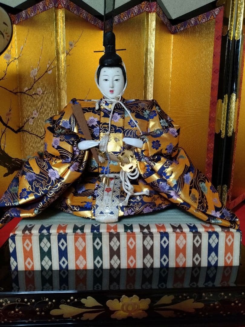 豪華な七段ひな人形セット