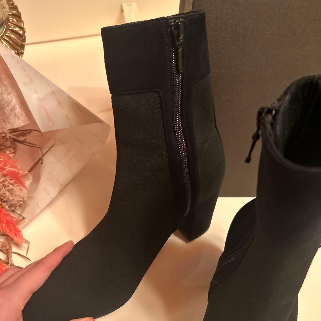 ダブスタ　ショートブーツ