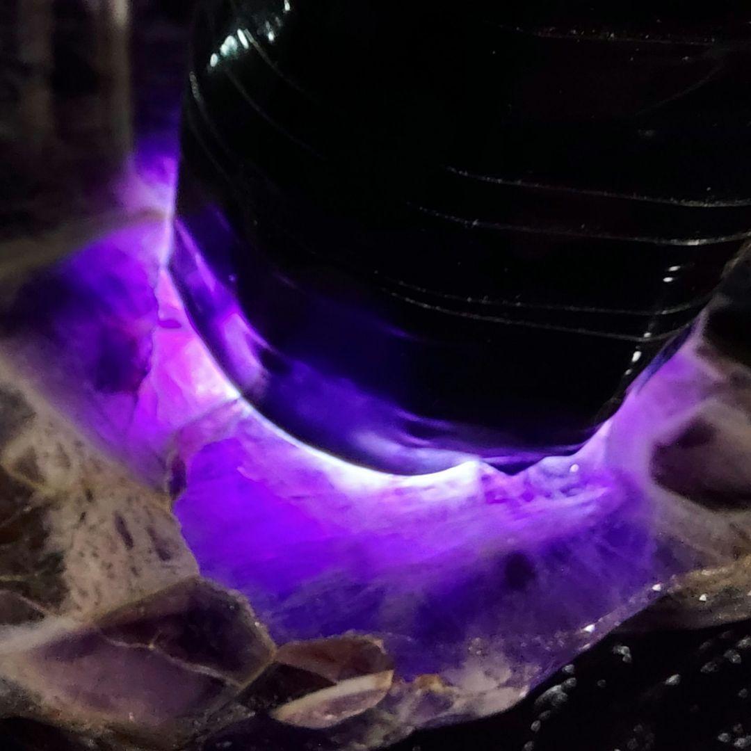 レアタイプ！ 超大きい豪華な紫水晶 アメジスト原石スライス 両面磨き539