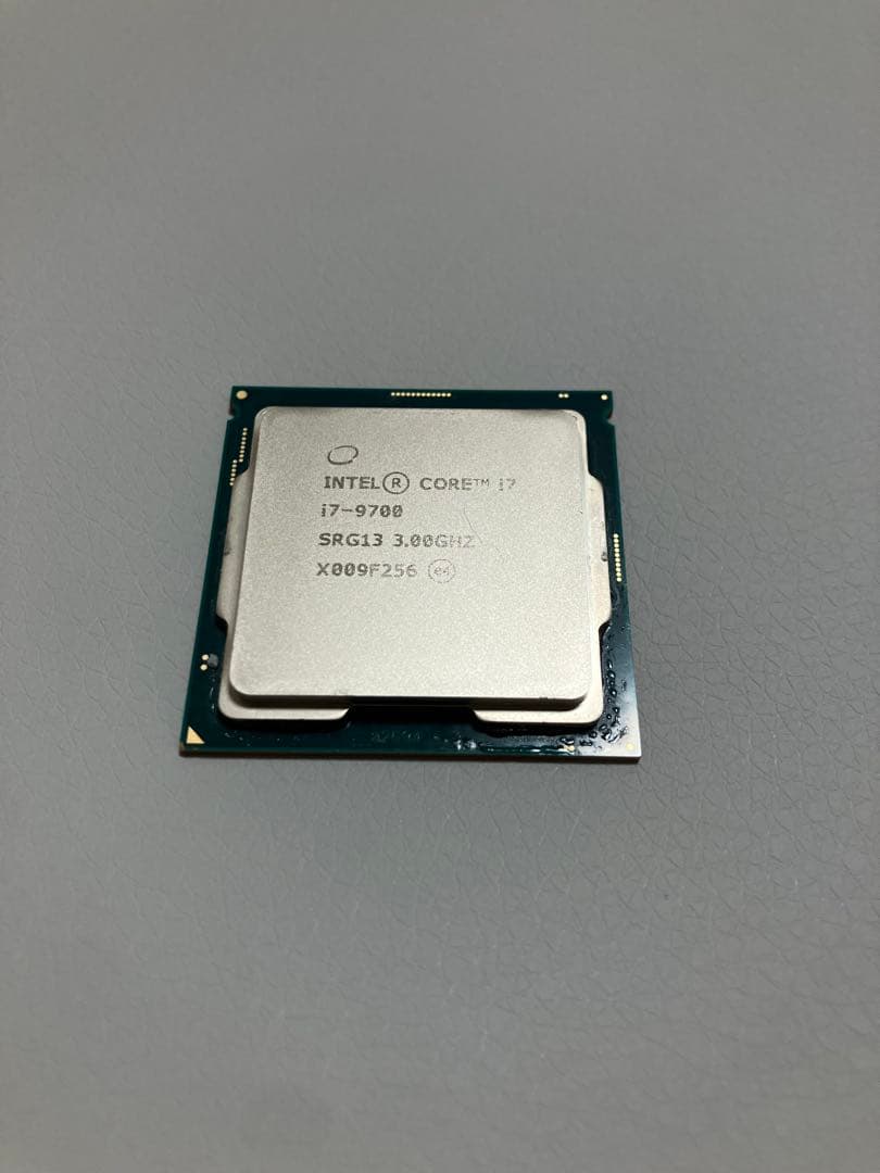 intel CPU 【corei7-9700】⭐︎★美品 第9世代★⭐︎
