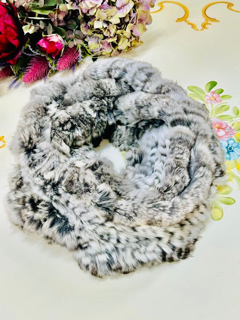 高級チンチラスヌードダーマコレクションネックウォーマー グレーチンチラマフラー