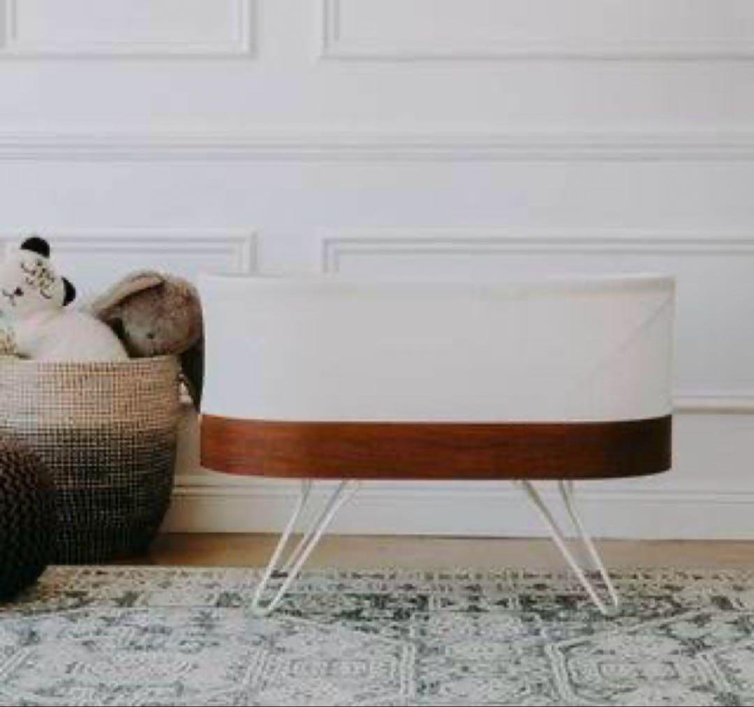 Happiest Baby SNOO スヌーベビーベッド　本体とおまけ