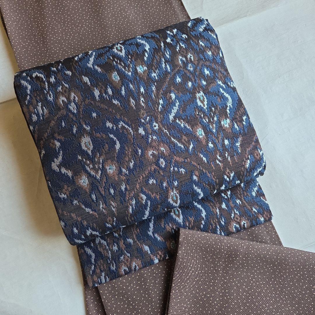 モダンな装いにも　上品な光沢を楽しむ　西陣名古屋帯