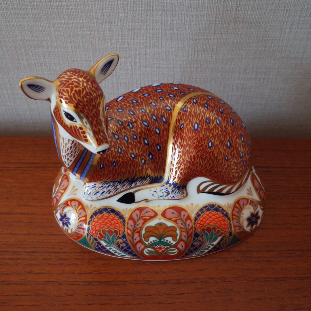 ロイヤルクラウンダービー／限定品フィギュリン／バンビ／鹿の置物／英国アンティーク