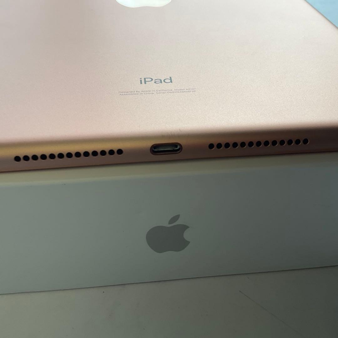 【極美品】Apple iPad 第7世代 Wi-Fi 32GB