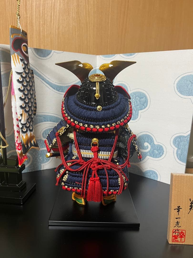 幸一光 作　鎧着人形「翔」