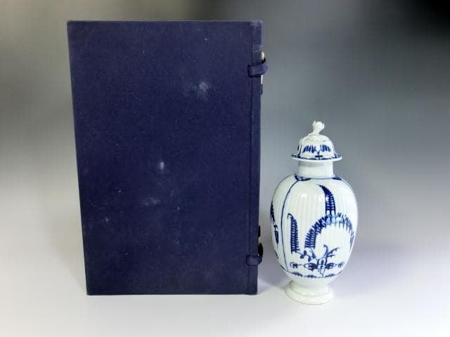 壷■マイセン調 西洋 染付の花の絵 Betch Worth B5 唐草 骨董品■