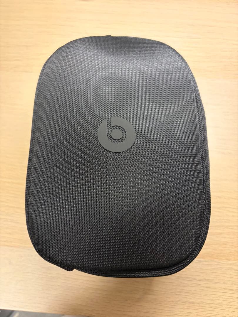 Beats Studio Pro ヘッドフォン