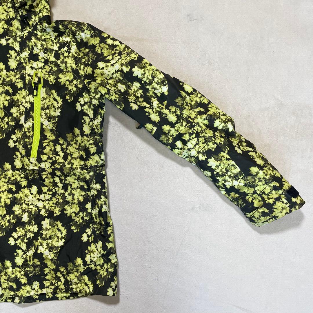 【超美品】バートン ak ゴアテックス ジャケット スノボウェア 花柄　S