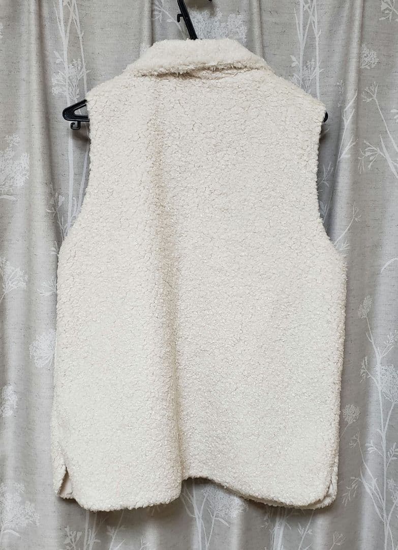 ラスト値下げUNTITLED 春先まで着れるボアライナー外せるフード付きコート