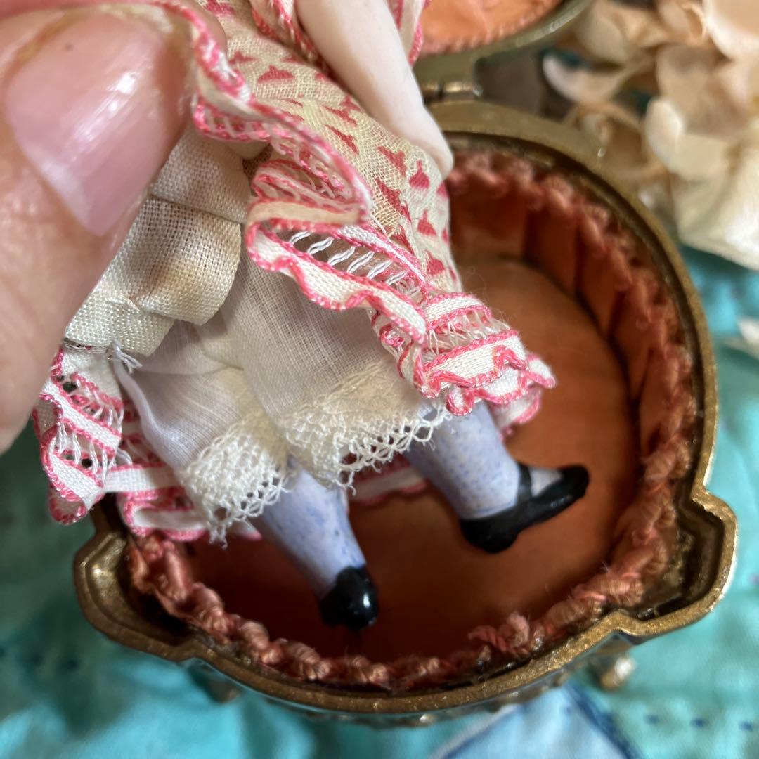 フランスアンティークミニョネット　ビスクドール　ドイツアンティークミニョネット