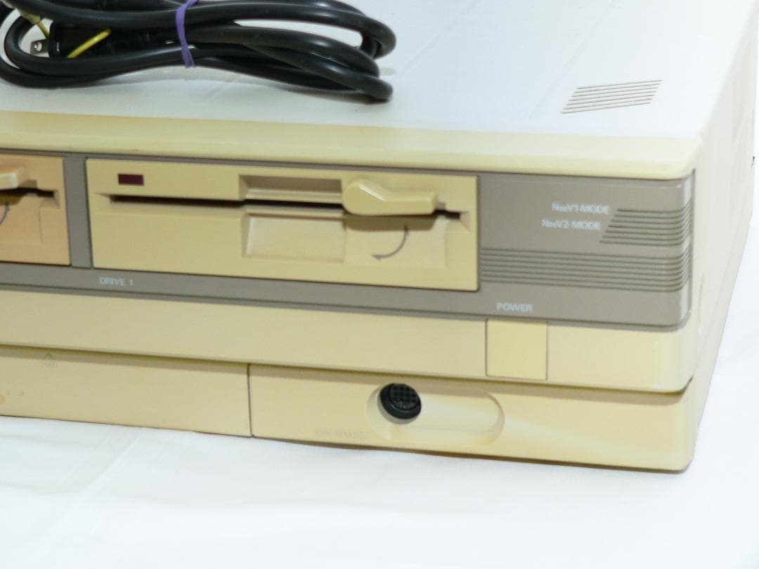 h*2様 NEC PC-8801FR 本体 フルメンテナンス FDD OK 動作