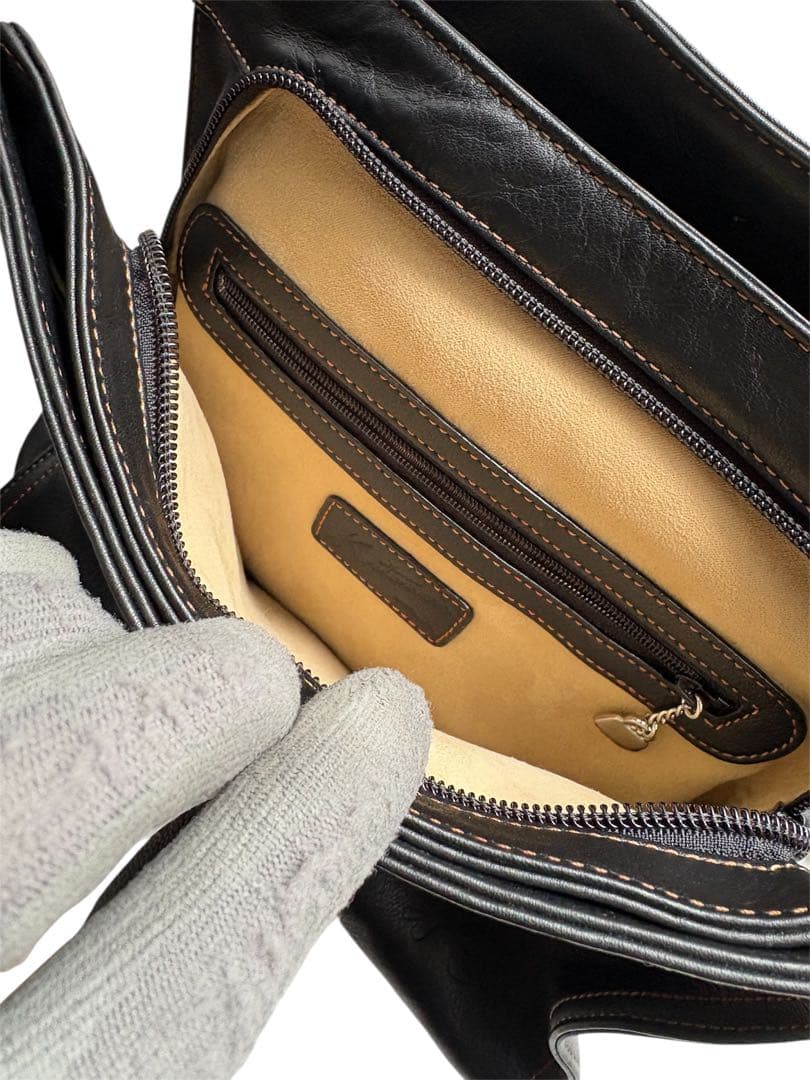 ✨極美品✨Kitamura キタムラ 本革 レザーショルダーブラック黒　スクエア