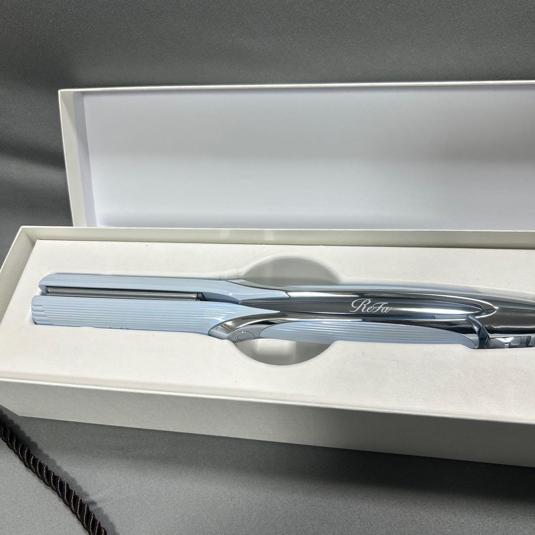 【新品未使用】ReFa ストレートアイロン プロ RE-AT-02A ホワイト