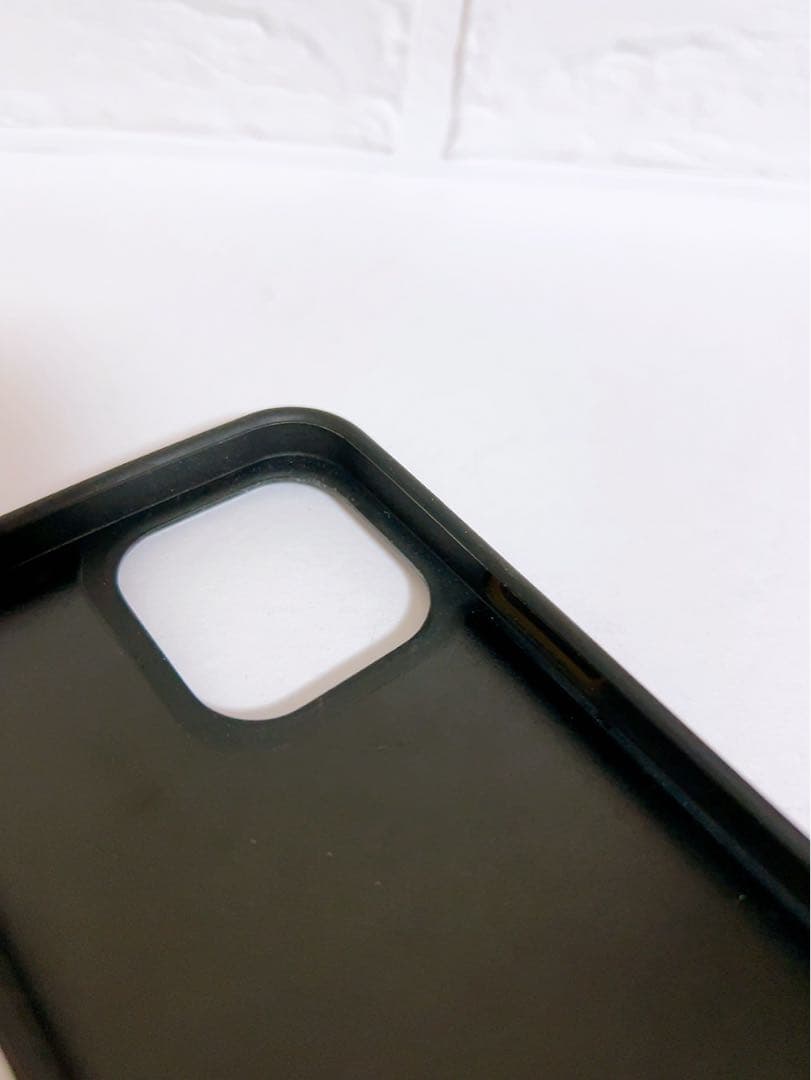 プラダ　PRADA iPhone13Pro ラインストーン　三角ロゴ