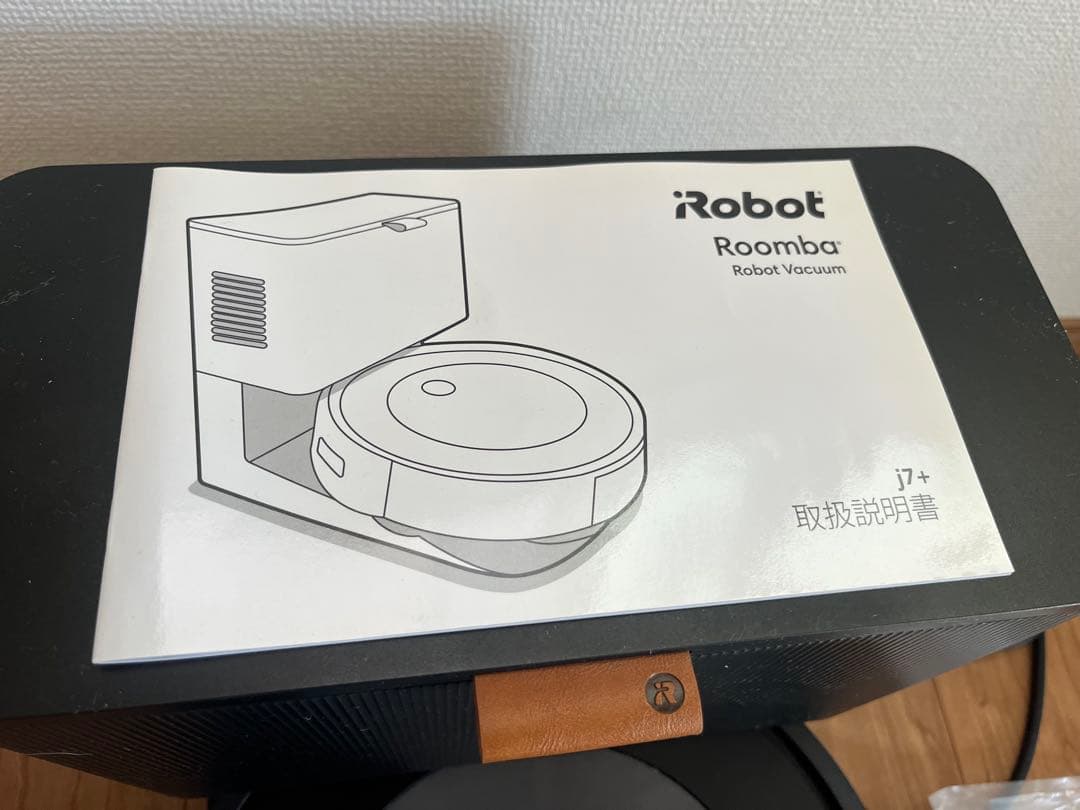 Roomba ロボット掃除機本体　　j7➕　美品