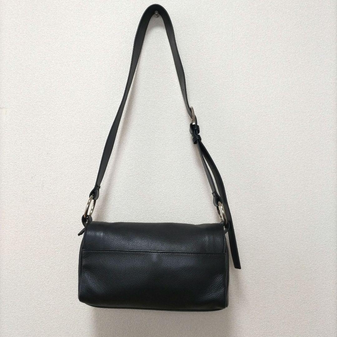 BEARDSLEY ブラック　レザー　ボディバッグ